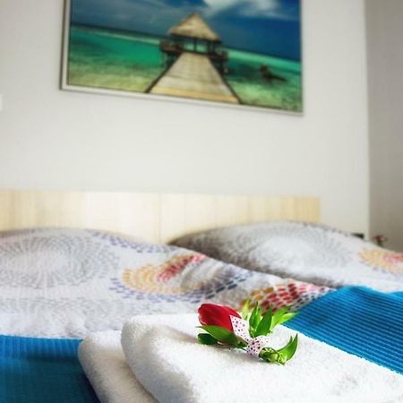 Pokoje Staromiejski Uniejow Kültér fotó